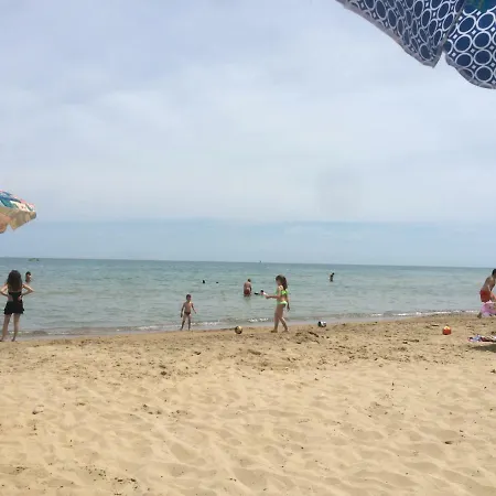 Lido Delle Farfalle Апартаменты *