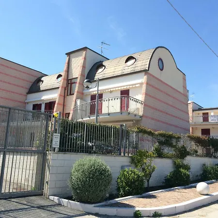 Lido Delle Farfalle *