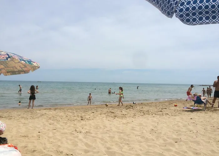 Lido Delle Farfalle Апартаменты *